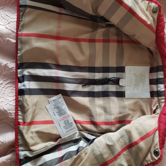 Burberry - Picture 4 of 6